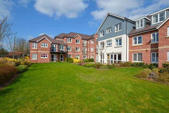 1 Bedroom Retirement Property For Sale In Pound Avenue, Stevenage, SG1