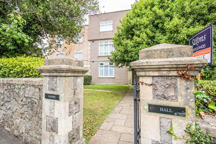 1 Bedroom Apartment For Sale In Royal Crescent**First Floor Flat**Beautifully Presented**Parking**Ideal Location**, BS23