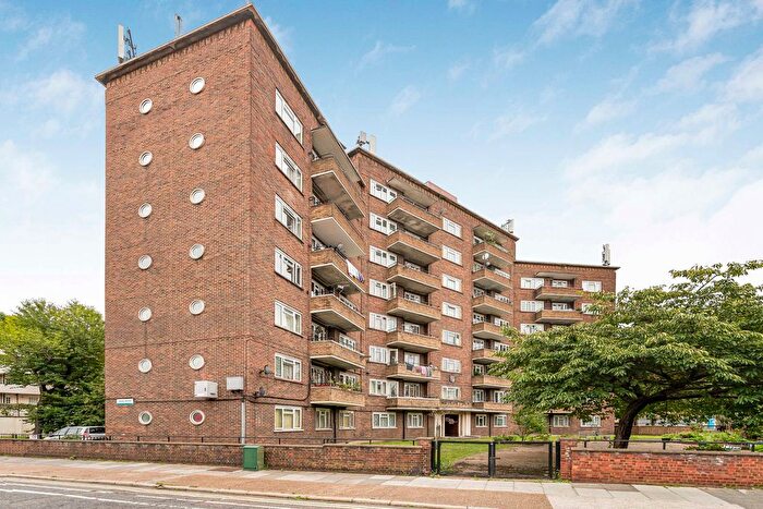 2 Bedroom Flat For Sale In Morley Street, London, SE1