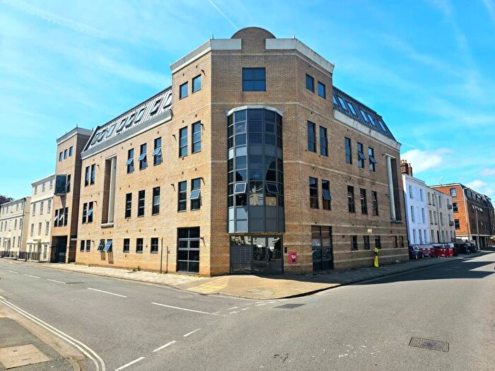 2 Bedroom Flat To Rent In Park Road, Fitzalan House Park Road, GL1