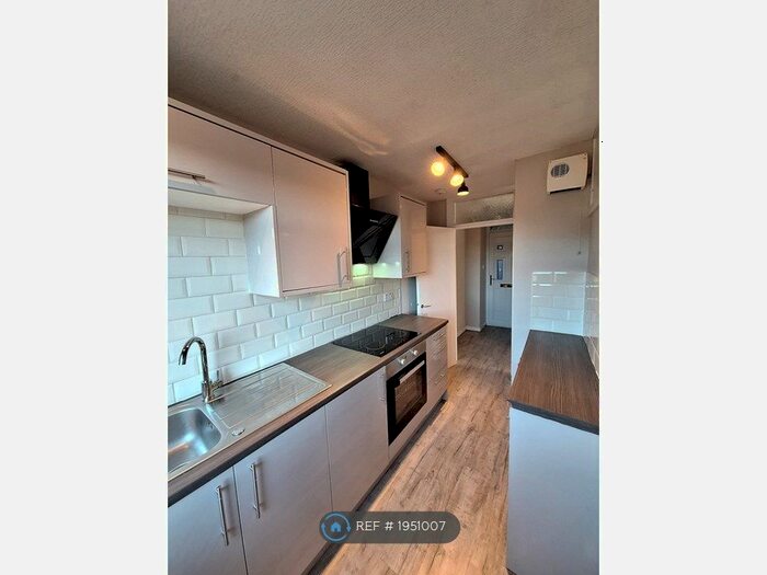 1 Bedroom Flat To Rent In Nicol Street, Kirkcaldy, KY1