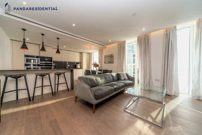 2 Bedroom Apartment To Rent In Ariel House, Vaughan Way, London, E1W