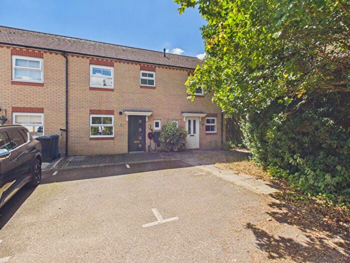 3 Bedroom Terraced House For Sale In Walkers Way, Roade, NN7