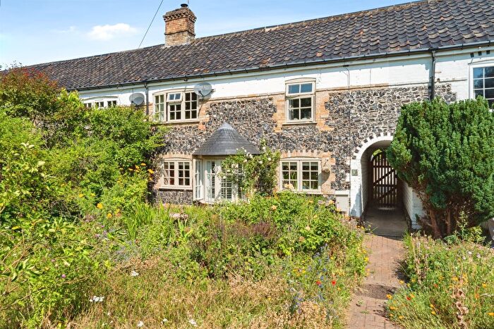 4 Bedroom Detached House For Sale In Lynford Cottages, Lynford, Thetford, IP26