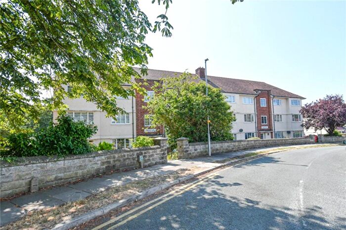 2 Bedroom Flat For Sale In Kirby Park Mansions, Ludlow Drive, West Kirby, CH48
