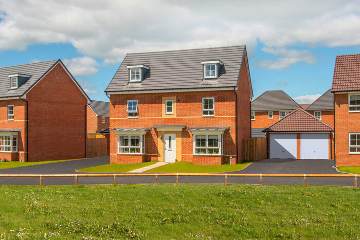 5 Bedroom Detached House For Sale In Stratford Drive Overstone, NN6