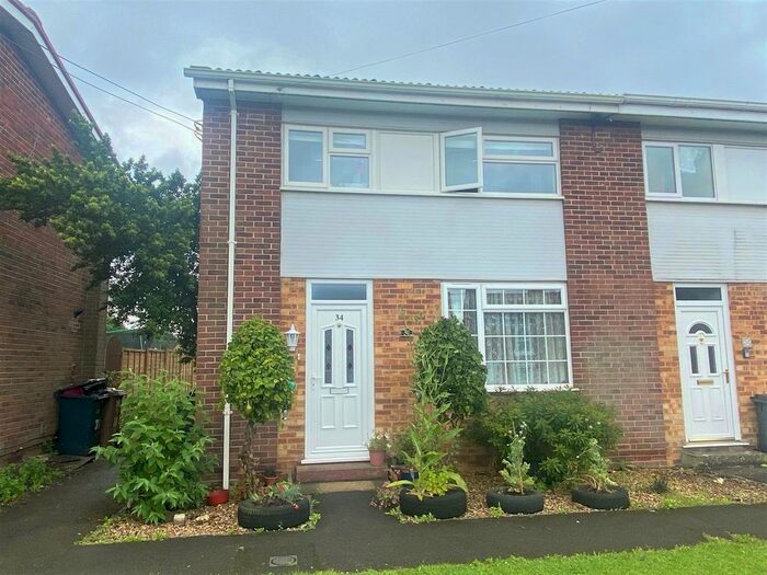 3 Bedroom Property To Rent In Vigo Road, Andover, Hampshire, SP10