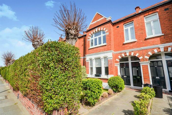 2 Bedroom Maisonette To Rent In Trinity Road, London, SW19