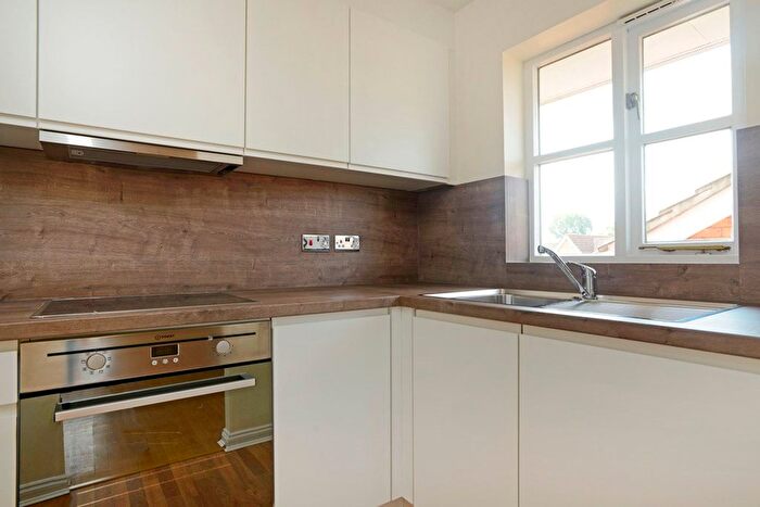 2 Bedroom Flat To Rent In Abbeydale Close, Church Langley, Harlow, CM17