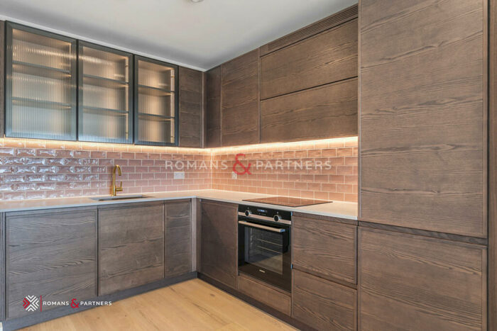 2 Bedroom Apartment To Rent In Steamer Building, Riverscape, E16