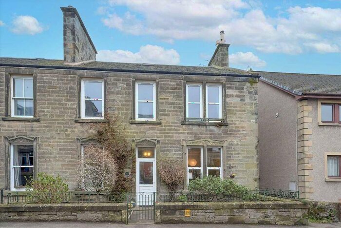 3 Bedroom Flat For Sale In Main Street, Aberdour, Burntisland, KY3