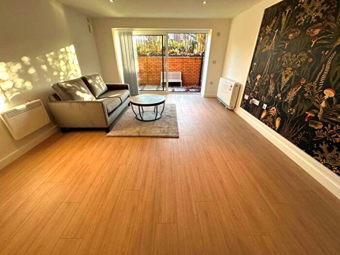 2 Bedroom Flat To Rent In Hobson House, Wilbraham Road, Chorlton-Cum-Hardy, Manchester, M21