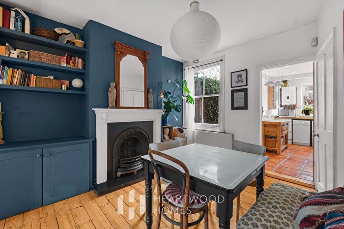 3 Bedroom Terraced House For Sale In Paxton Road, St. Albans, AL1