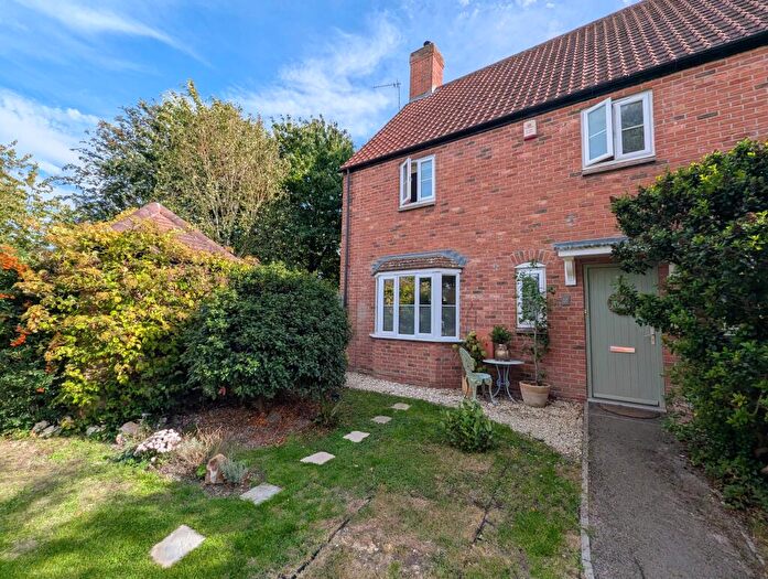 3 Bedroom Terraced House For Sale In Poveys Place, Bishopstone, Swindon, SN6