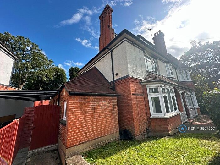 4 Bedroom Semi-Detached House To Rent In Cranes Park Avenue, Surbiton, KT5