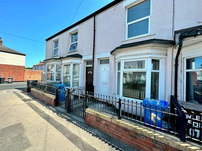 2 Bedroom Terraced House To Rent In Aylesford Street, Hull, East Riding Of Yorkshire, HU3
