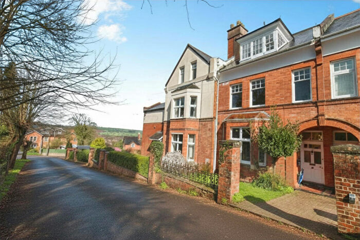 5 Bedroom Terraced House For Sale In St. Aubyns Park, Tiverton, EX16