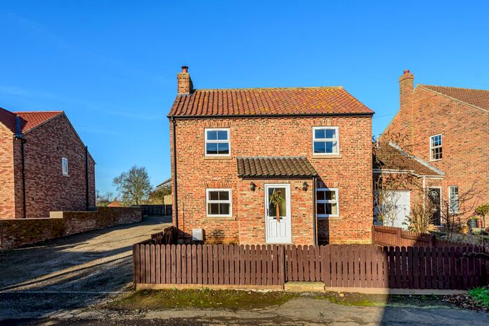3 Bedroom Detached House For Sale In Lynbrook, Asenby, Thirsk, North Yorkshire, YO7