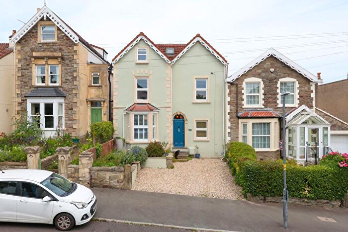 6 Bedroom Semi Detached House For Sale In Egerton Road, Bristol, BS7