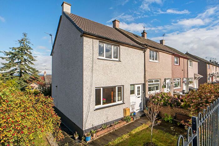 2 Bedroom Semi-Detached Bungalow For Sale In Dean Road, Bo'ness, EH51