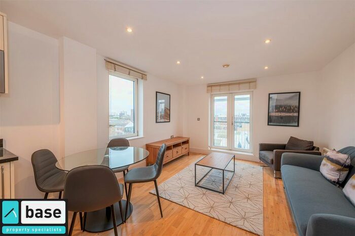 1 Bedroom Flat To Rent In Hare Marsh, Shoreditch, E2