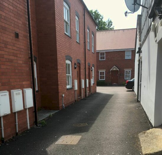 1 Bedroom Flat To Rent In Station Street, Atherstone, CV9