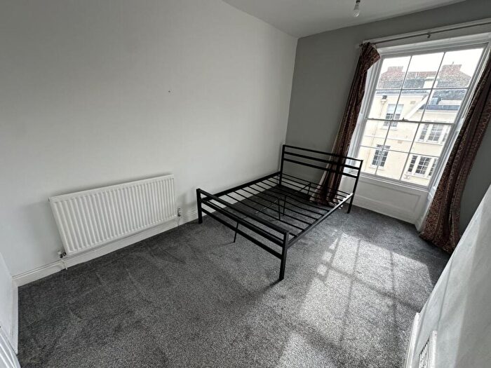 2 Bedroom Flat To Rent In Clarence Street, Cheltenham, GL50