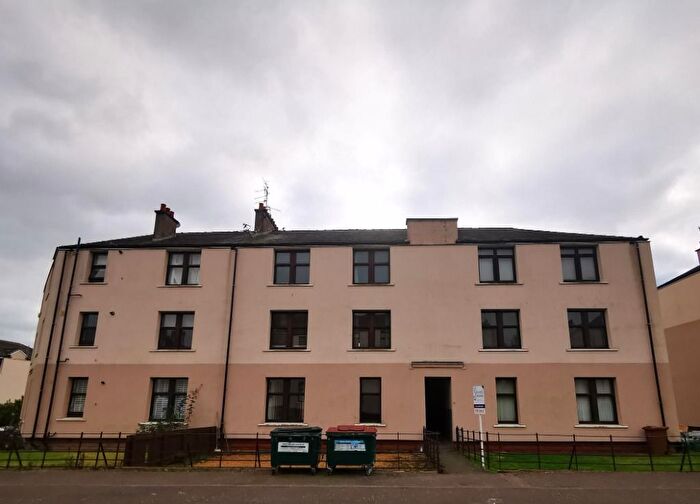 2 Bedroom Flat To Rent In Hepburn Street, Coldside, Dundee, DD3