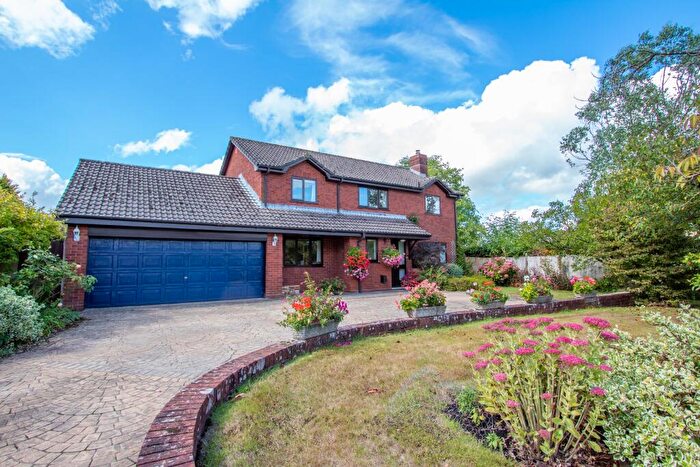 4 Bedroom Detached House For Sale In Farthings Rise, Plymtree, EX15