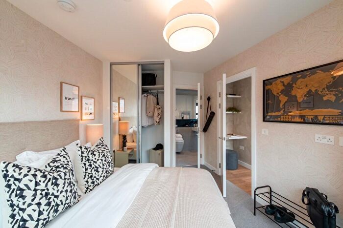 1 Bedroom Apartment To Rent In The Octagon, Birmingham, B3