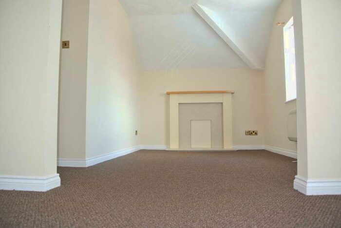 2 Bedroom Flat To Rent In Napier Avenue, Blackpool, FY4