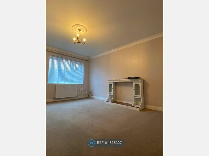 3 Bedroom Terraced House To Rent In Spinners Drive, Worsley, Manchester, M28