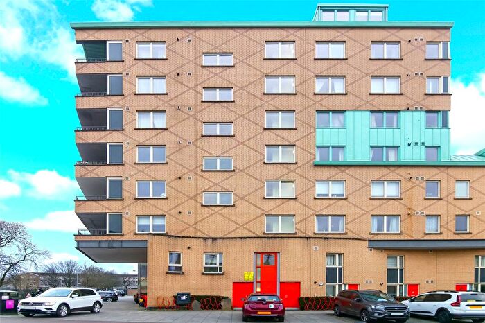 2 Bedroom Flat For Sale In Old Rutherglen Road, Glasgow, Glasgow City, G5