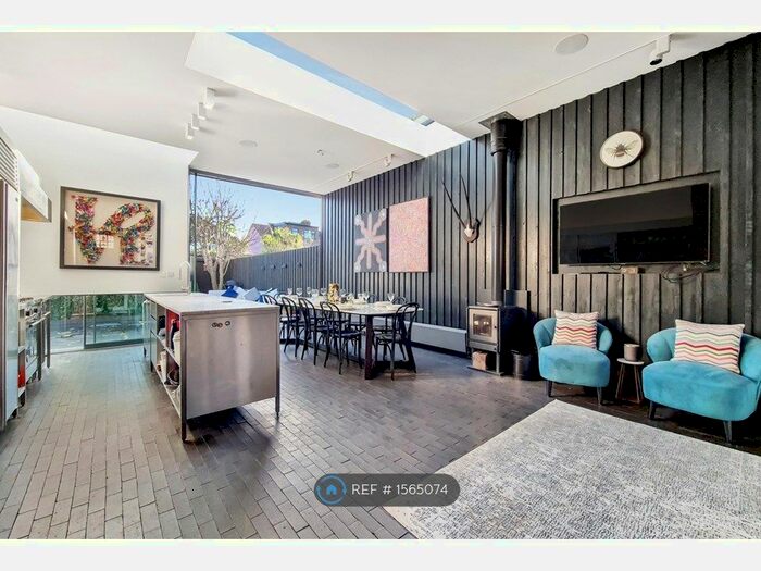 4 Bedroom Semi-Detached House To Rent In Whitmore Gardens, London, NW10