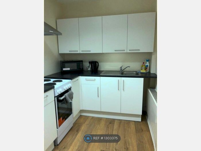 Studio To Rent In West Street, Erith DA8