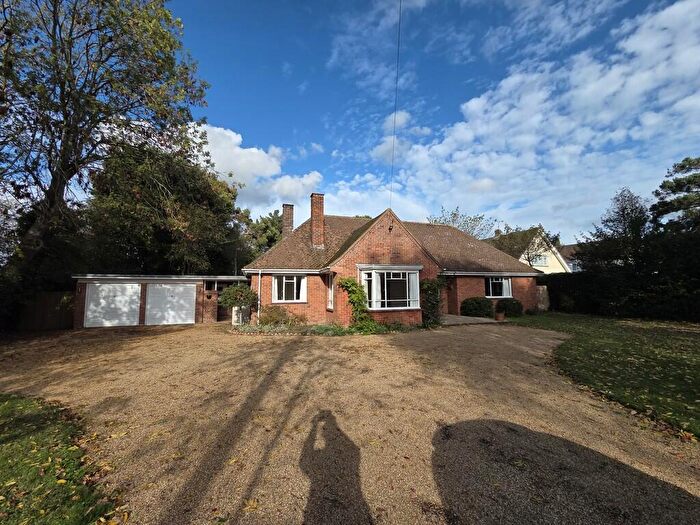 2 Bedroom Detached Bungalow To Rent In Coles Oak Lane, Dedham, CO7