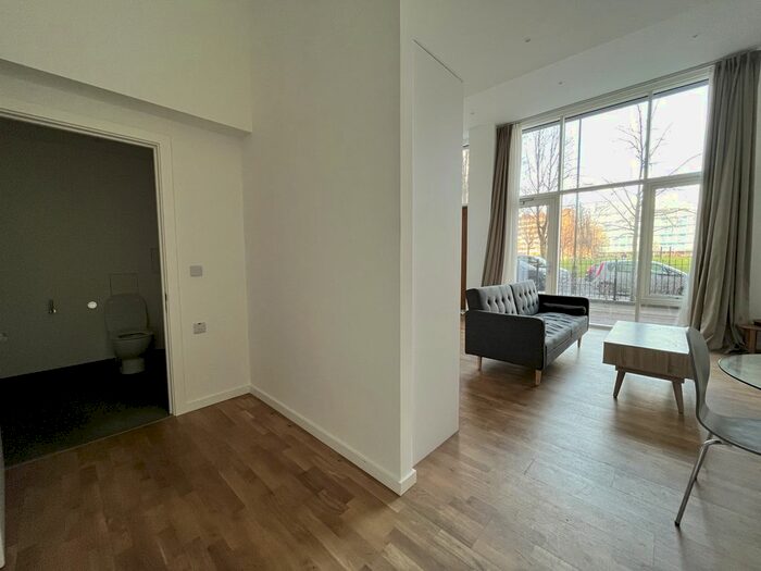2 Bedroom Flat To Rent In Meranti Apartments, London, SE8