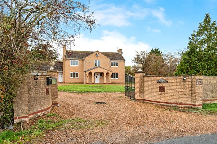 4 Bedroom Detached House For Sale In Stretham Station Road, Wilburton, Ely, CB6