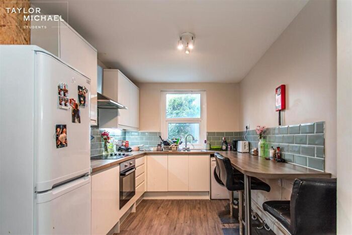 4 Bedroom Terraced House To Rent In Park Crescent Road, Brighton, BN2