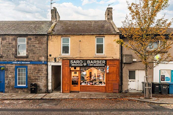 3 Bedroom Flat For Sale In Clerk Street, Loanhead, EH20