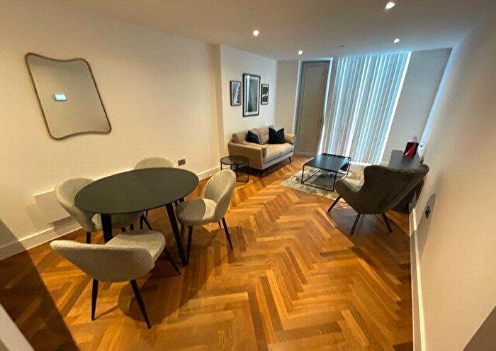 1 Bedroom Apartment For Sale In East Tower Deansgate Square, Owen Street, Manchester, M15