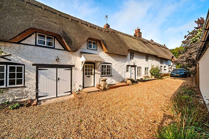2 Bedroom Terraced House For Sale In The Butts, Aldbourne, SN8
