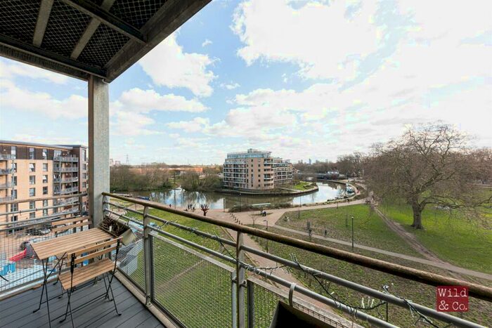 1 Bedroom Flat To Rent In Limehouse Lodge, Harry Zeital Way, Hackney, E5