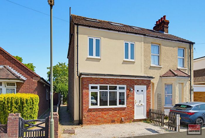 4 Bedroom Semi-Detached House For Sale In Park Avenue, Egham, Surrey, TW20