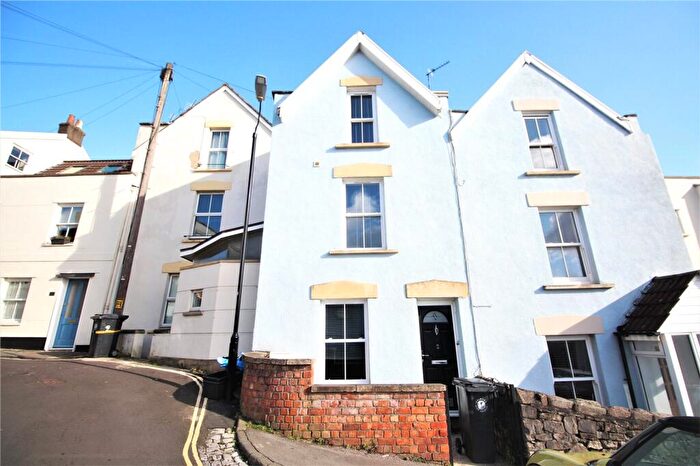 3 Bedroom House To Rent In Highland Square, Bristol, Somerset, BS8