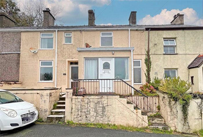 2 Bedroom Terraced House For Sale In Hyfrydle Road, Talysarn, Caernarfon, Gwynedd, LL54