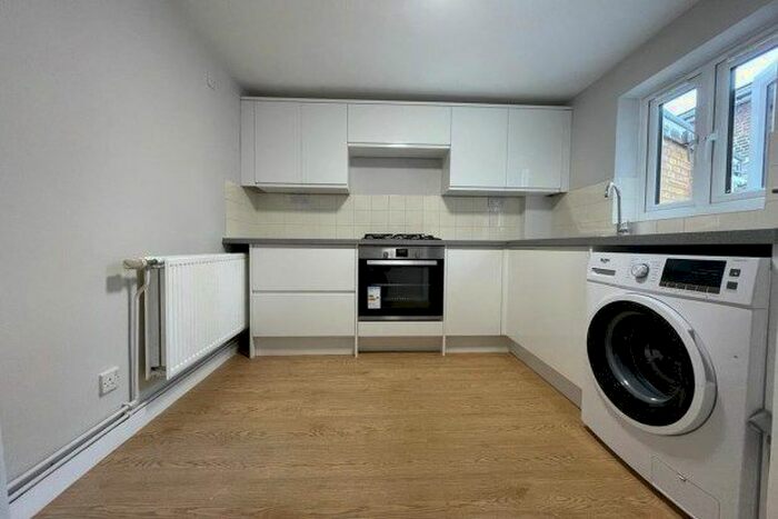 2 Bedroom Property To Rent In Browning Road, London, E11