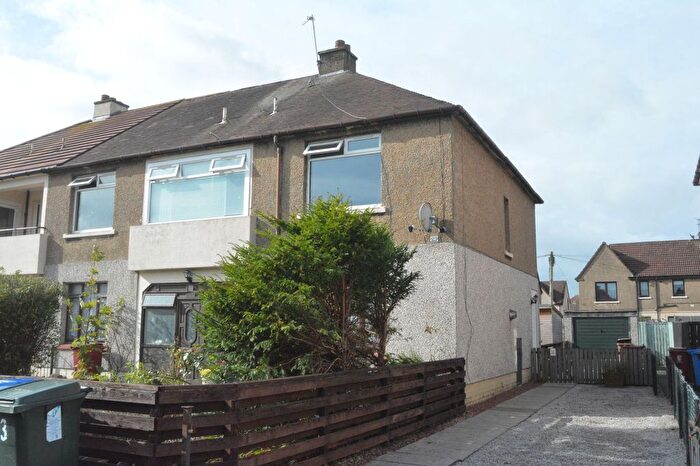 2 Bedroom Flat For Sale In Hazel Road, Grangemouth, FK3