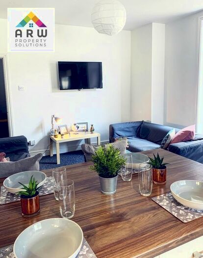 5 Bedroom Terraced House To Rent In Langdale Road, Liverpool, Merseyside, L15