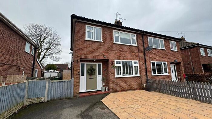 3 Bedroom Semi-Detached House For Sale In Park Estate, Crewe, CW2